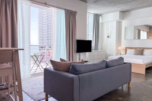Downtown Miami luxury studio