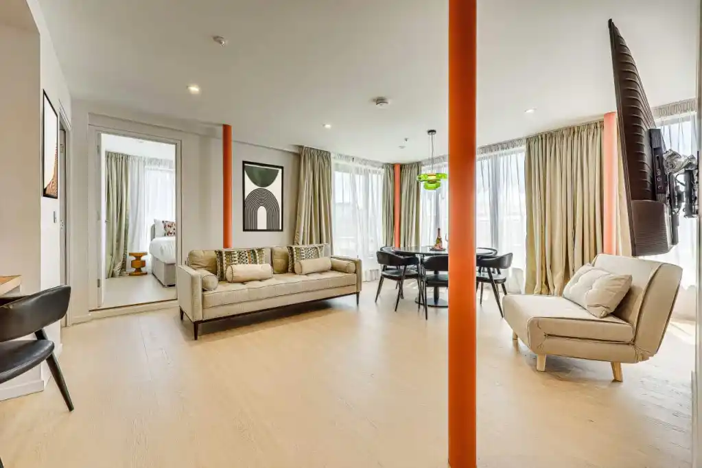 Spacious living room in Farringdon City Collection serviced apartment.